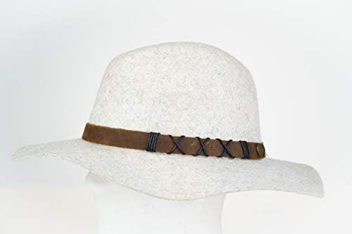 Дамски фетровая шапка с широка периферия в стил Сохо с чукало