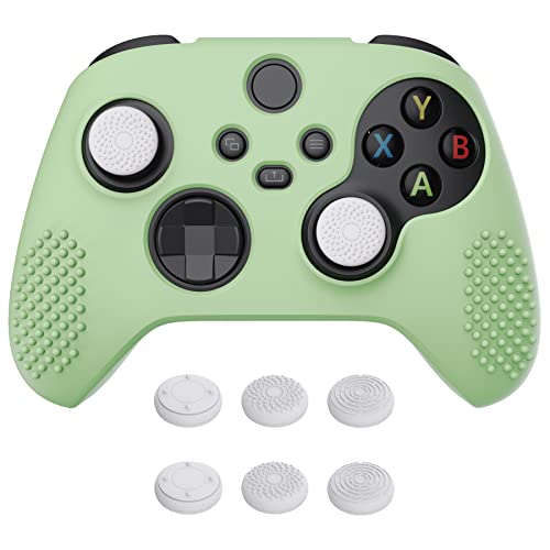 eXtremeRate PlayVital Matcha Green 3D Шипованное издание, Противоскользящий Силиконов калъф за контролера на Xbox серия X, Мек Гумен Защитен калъф за контролера на Xbox серия S с главни ?
