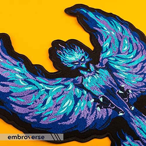 БРОДИРАНИ Лилаво-Синьо нашивка с Фениксом - Огненият Мистичната Птица - Бродирани Желязо на нашивках - Размер: 9,8 x 11,2 инча