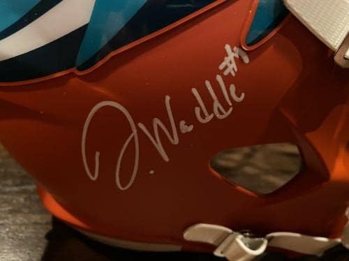 Tua Tagovailoa С автограф Маями Делфините И в пълен размер каски Fanatics #3 - Каски NFL с автограф