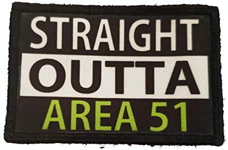 Нашивка за бойния дух Straight Outta Area 51 -Произведено в САЩ - Забавни тактически армейските ленти с куки, идеални за вашия военна