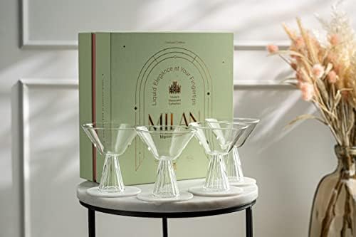 Чаши за коктейли GLASSIQUE CADEAU Milan Martini | Съвременна колекция от стъклени съдове | Набор от леки боросиликатных чаши за вино с капацитет 4/7 грама за напитки в баровете на М