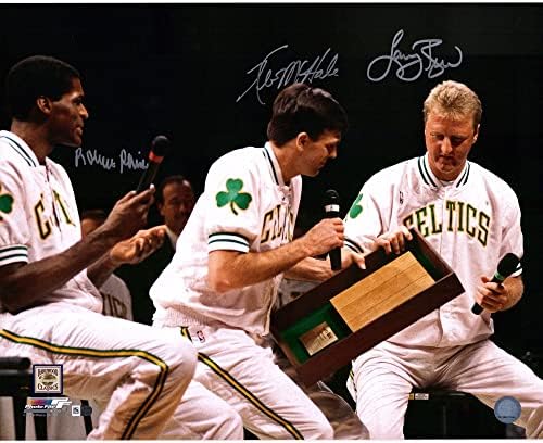 Лари Бърд, Кевин Макхейл и Робърт Париш Бостън Селтикс с троен подпис 16 x 20 Снимка на Берда пенсионери - Снимки на НБА с автограф