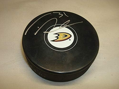 Фредерик Андерсен подписа хокей шайба Анахайм Дъкс с автограф 1А - Autograph NHL Pucks