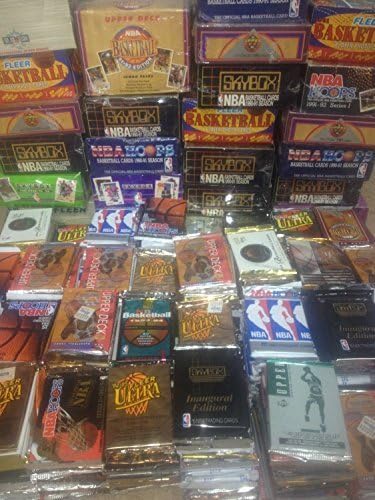 Колекция от 300 нераспечатанных баскетболни карти в запечатани фабрика, опаковка на реколтата на баскетболни картички НБА края на 80-те