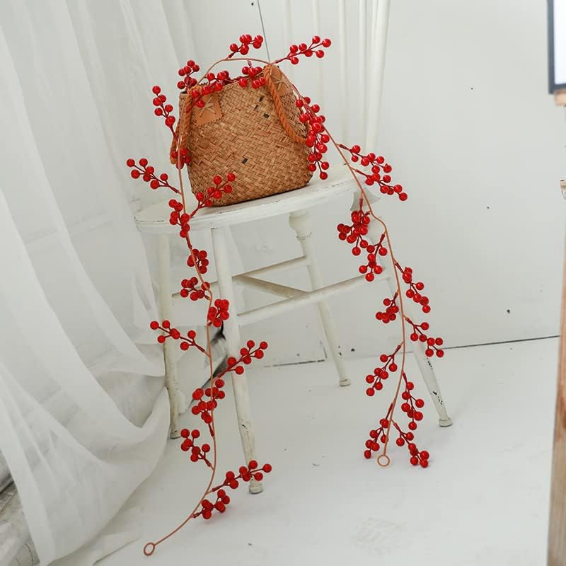 Коледна Гирлянда OUHOE 6 ФУТА с Червени Плодове, Гъвкава Изкуствена Плодове Венец за вътрешна Домашна Камина на Открито, Коледен Празничен Декор (A)