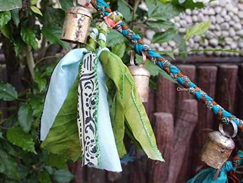 Подаръци от Mango От Рециклирана Копринен Сари Свирки Венец Многоцветен в стил Бохо за Украса на Градина, вътрешен двор и Двор,